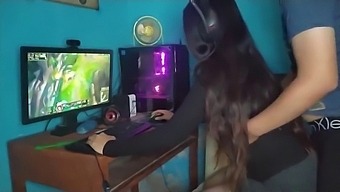 My Brother'S Rough Pussy Pounding While I'M Gaming