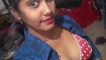 Desi Village Girl Besia Undressing And Changing Her Dress