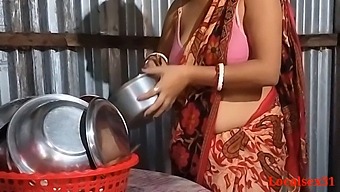 Indian Wife'S Public Display Of Sexuality In Rural Kitchen