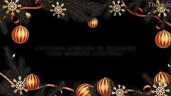 Iki Çarpıcı Güzellik, Bir Sarışın Ve Bir Esmer, Ilk Kez Tutkulu Bir Samimiyetle Dolu Bir Noel Özelinde.