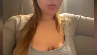 Two Guys Have Sex In Public, One Penetrates Her Anus And She Cums A Lot